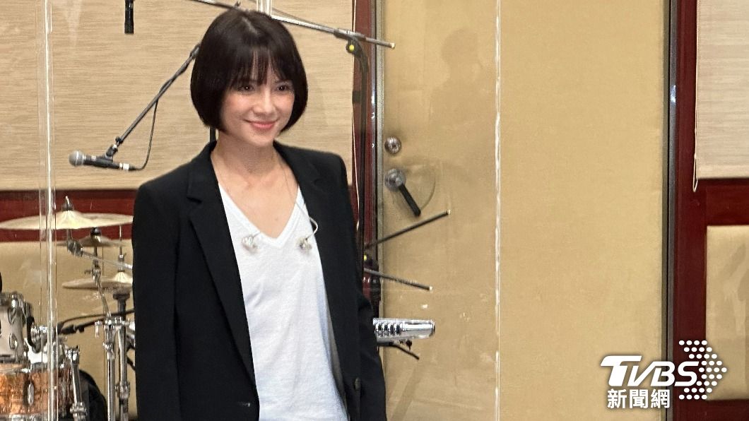 凍齡合體3女神!李心潔意外脫口「喜訊」:一定在台灣