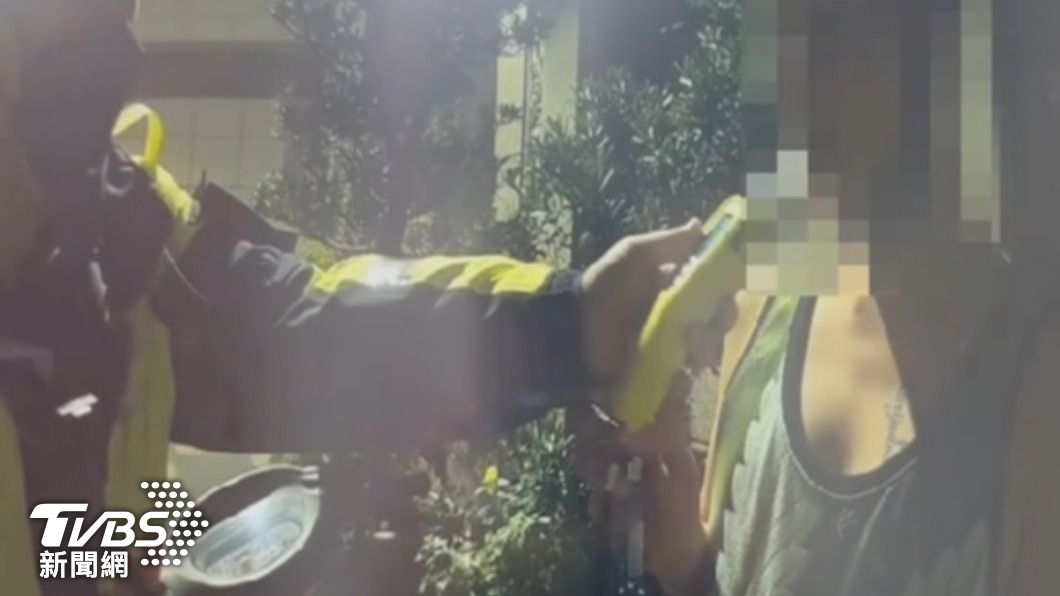 慶生後載友返家！未戴安全帽 醉壽星酒駕遭逮 警局過生日