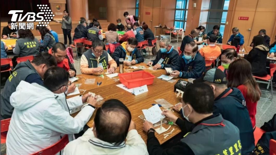 民進黨指用簡體字教材 新北市環保局:將重新翻譯