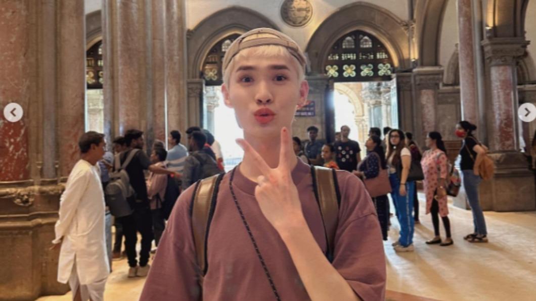 鍾明軒日前剛結束印度之旅,分享心情後卻又遇到酸民。(圖/翻攝自鍾明軒IG)