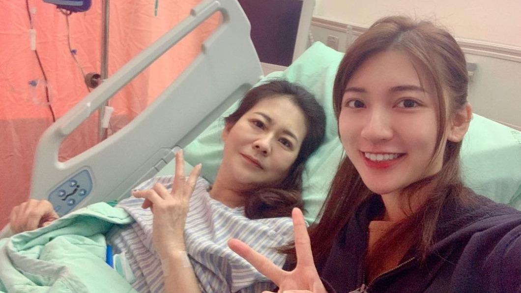 林彤為了照顧母親,暫時不會前往樹林店中工作。(圖/翻攝自林彤IG)