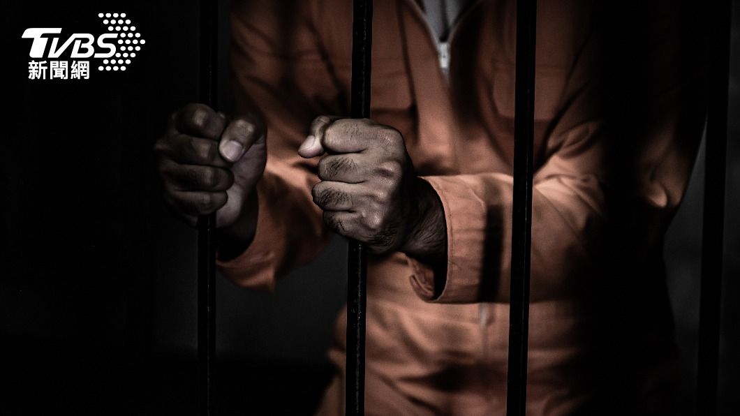 涉案員警被判處270年有期徒刑。(示意圖/shutterstock達志影像)