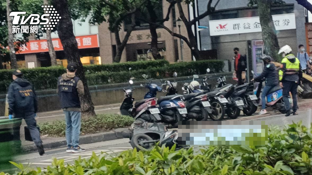 北市死亡車禍!兩機車擦撞騎士倒 砂石車煞不及撞輾慘死