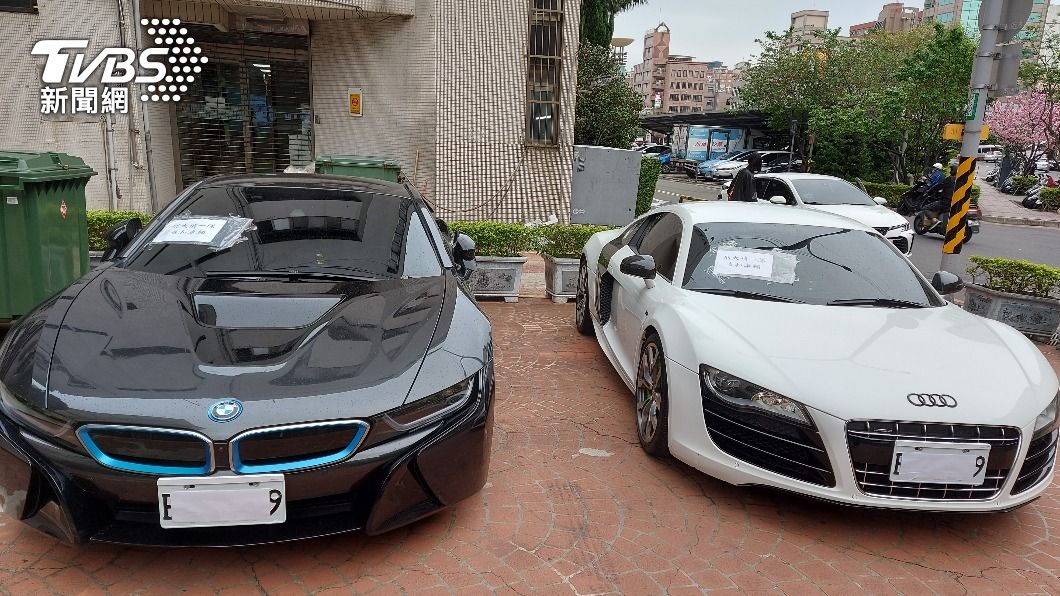 林嫌平時躲豪宅製毒,還開跑車炫耀。(圖/警方提供)
