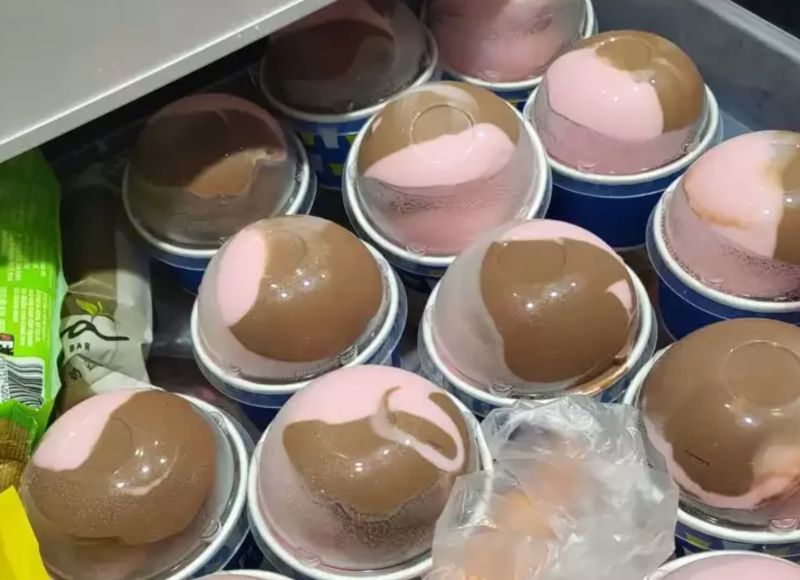 外帶杯蓋杯蓋即可直接冷凍。(圖/翻攝自「全家便利商店 : 7-11 超商新品&好物分享區」)