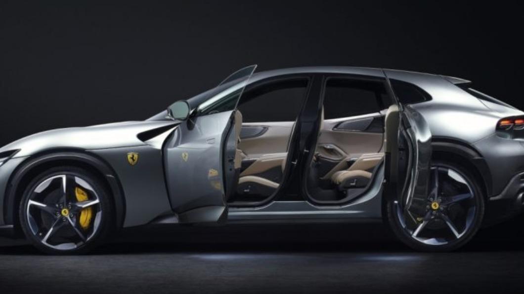 Purosangue是第一輛對開式四門且獨立四座的Ferrari。(圖/ 翻攝自Ferrari)
