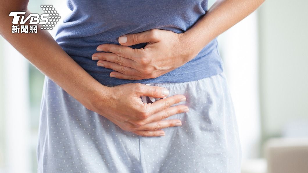 拉血便一個月以為是痔瘡 熟女就醫才知罹大腸癌第二期