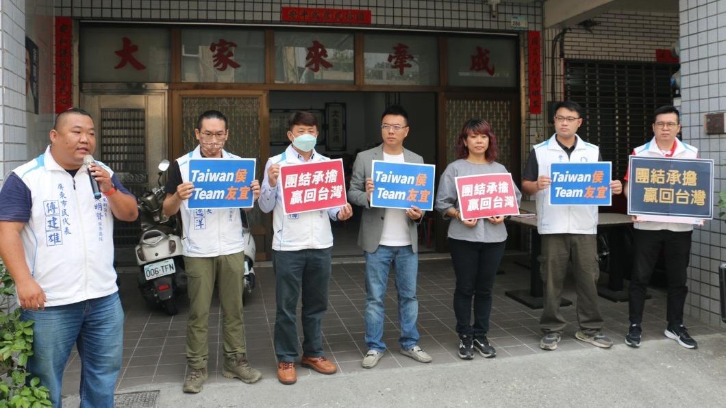 藍民代催「最強母雞」侯友宜戰2024 指郭董不接地氣