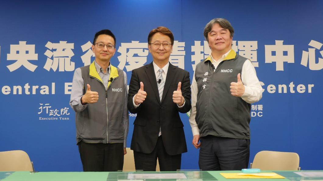 羅一鈞、李四端和王必勝日前討論疫情話題。(圖/MOMOTV提供)