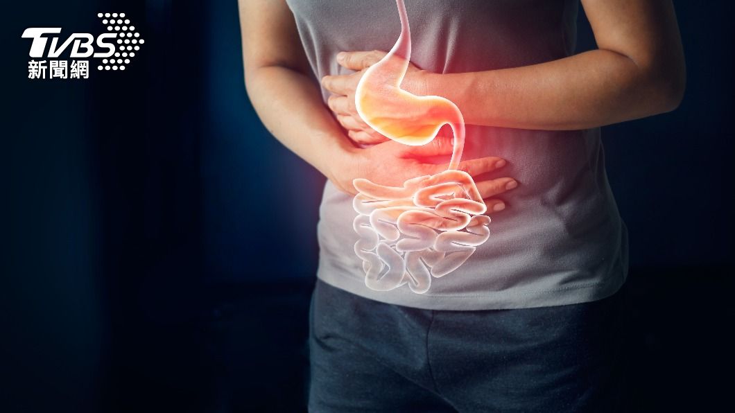 高鹽飲食對胃部負擔極大。（示意圖／Shutterstock達志影像）