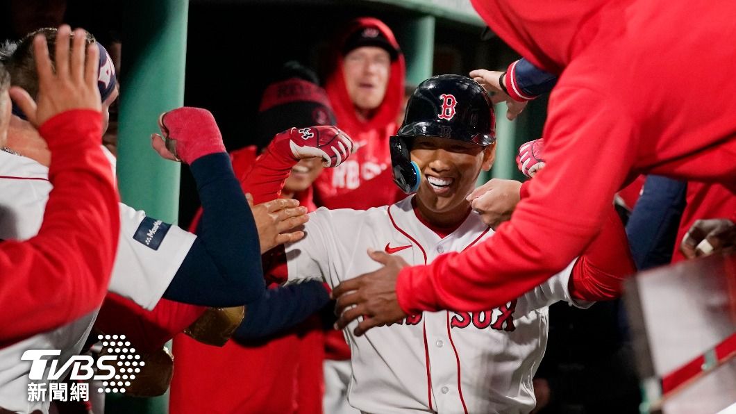 MLB/吉田正尚大聯盟首轟出爐 張育成代跑但紅襪仍遭逆轉