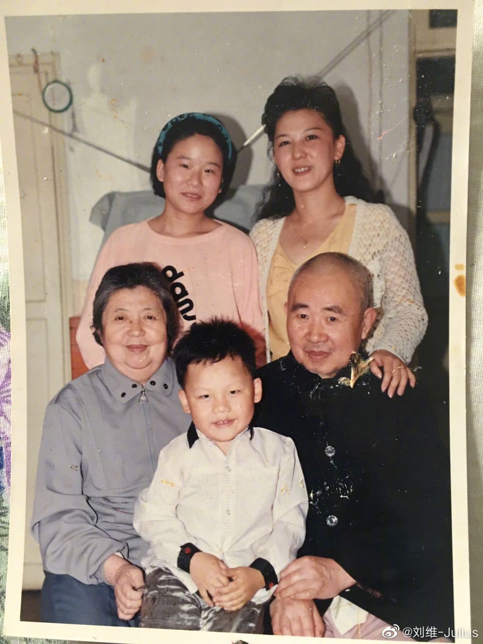 劉維家人相繼離世。（圖／翻攝自微博）