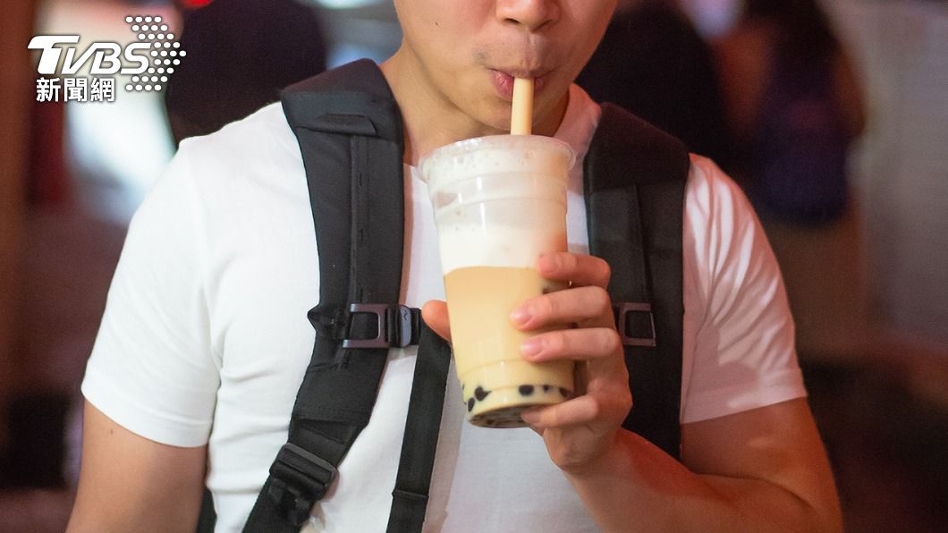 天天喝飲料險洗腎！　醫揭傷腎飲食第一名：不是吃太鹹