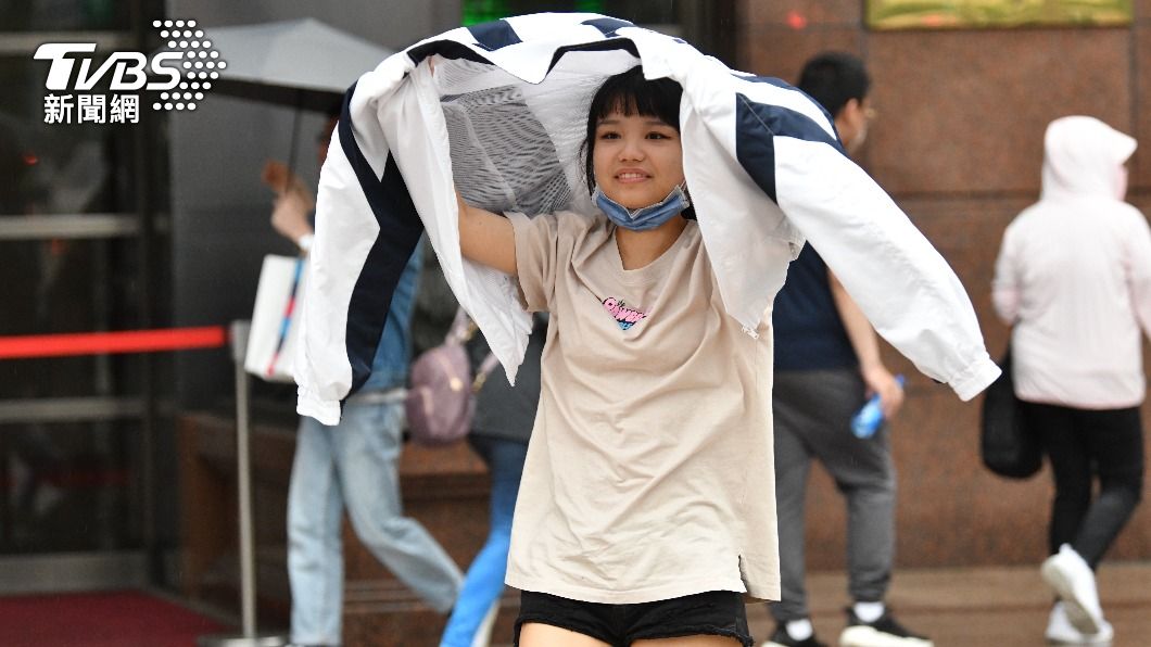 颱風「瑪娃」要生成了!一圖懂4天雨區變化 短暫放晴空檔曝