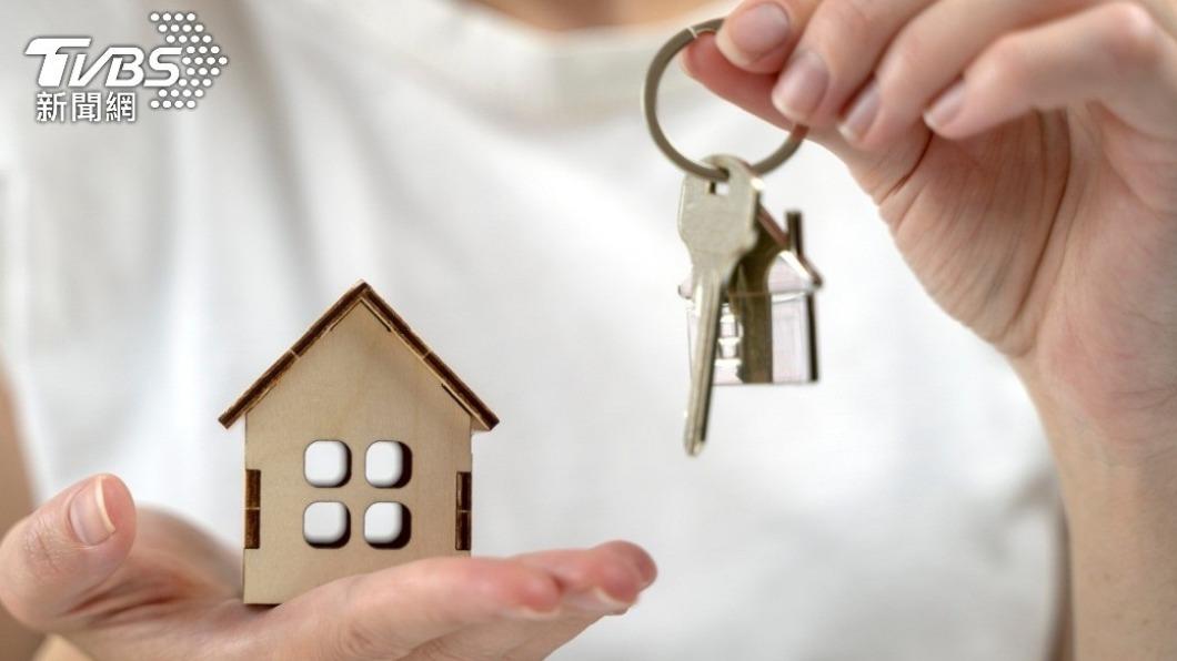 網友表示公公和婆婆還有在收租,不愁生活費。(示意圖/shutterstock達志影像)