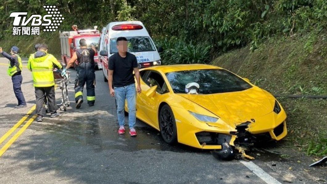 租藍寶堅尼小牛上北宜 失控衝對向撞騎士「車頭破洞」
