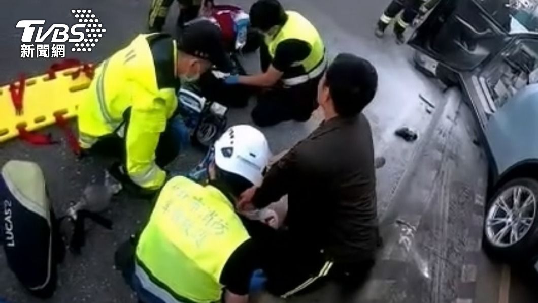 駕駛一度恢復生命徵象，搶救後仍不治。（圖／TVBS）