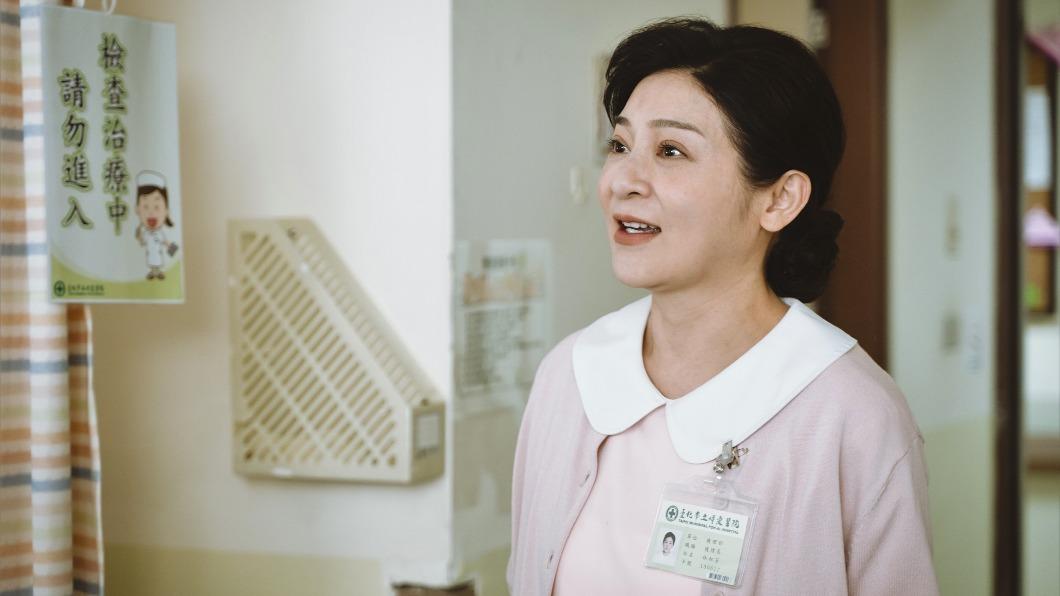 王彩樺扮染疫護理長訴說「過勞工作環境」 驚吐:離死亡很接近