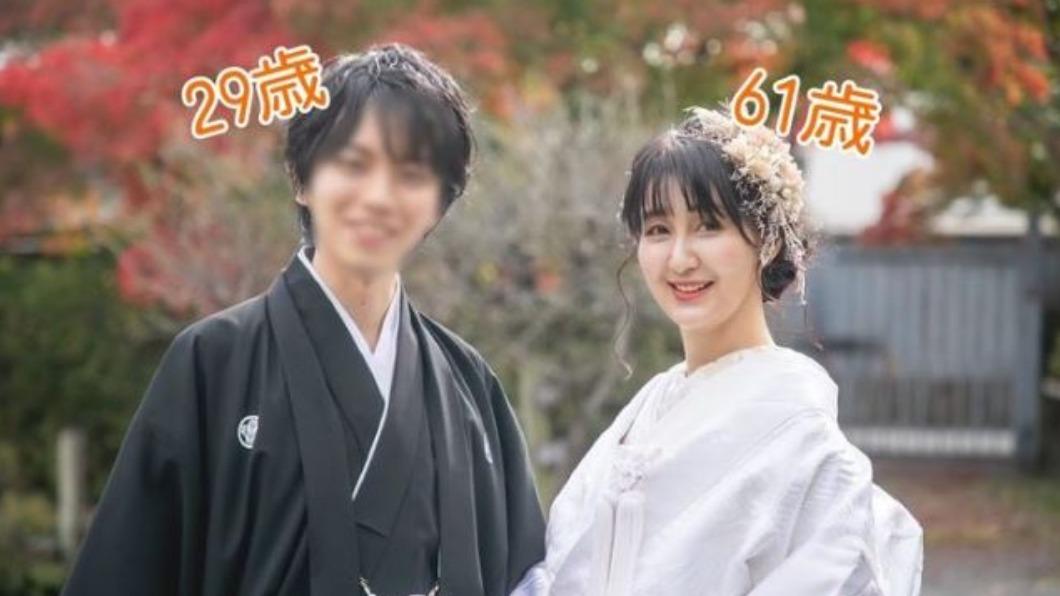兩人相差32歲。(圖/翻攝自IG)