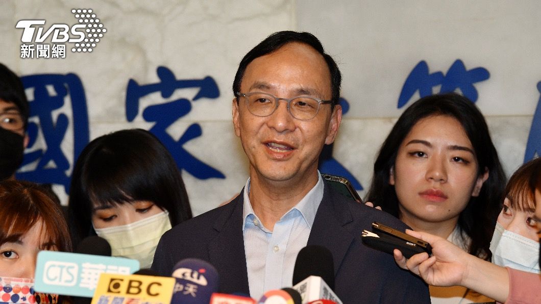 侯友宜明列席中常會!幫協調郭董 朱立倫:準備好了