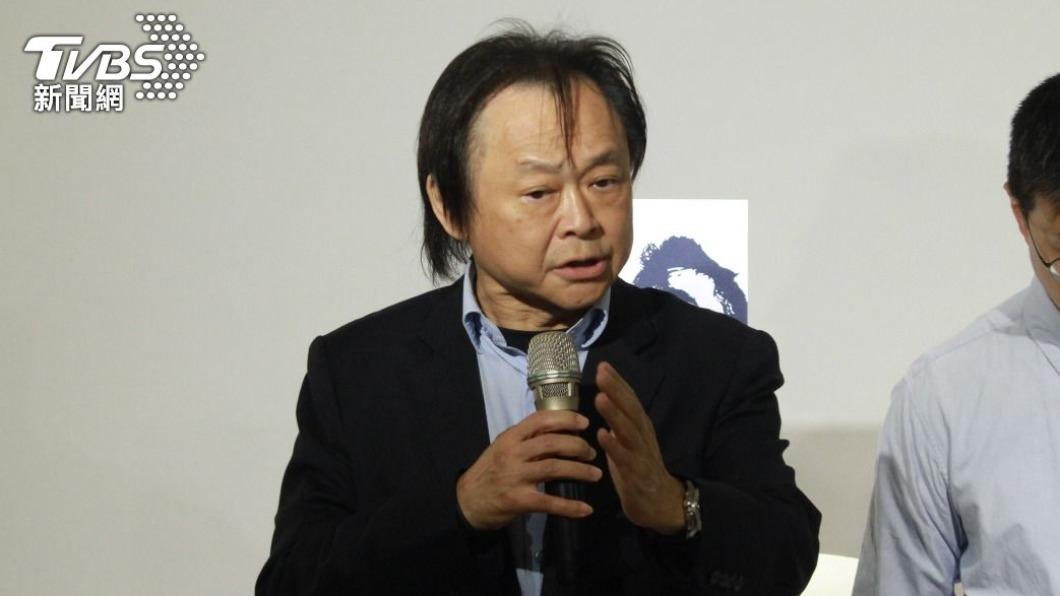 「堅偉」不退讓!王世堅下班落寞用餐 萬人朝聖:就是這麼簡單