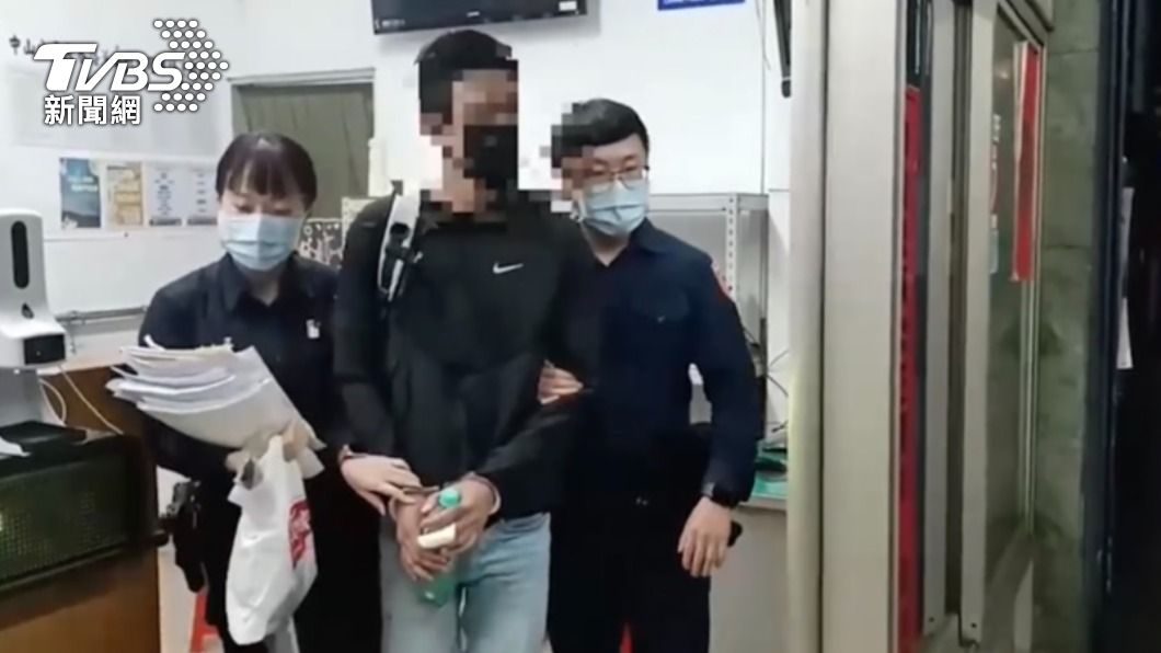 金好賺!高帥男當詐團車手月收破300K 帶刀防搶防身