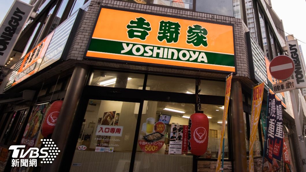 吉野家的牛丼十分出名,不過推出親子丼後,也大受好評。(示意圖/shutterstock達志影像)