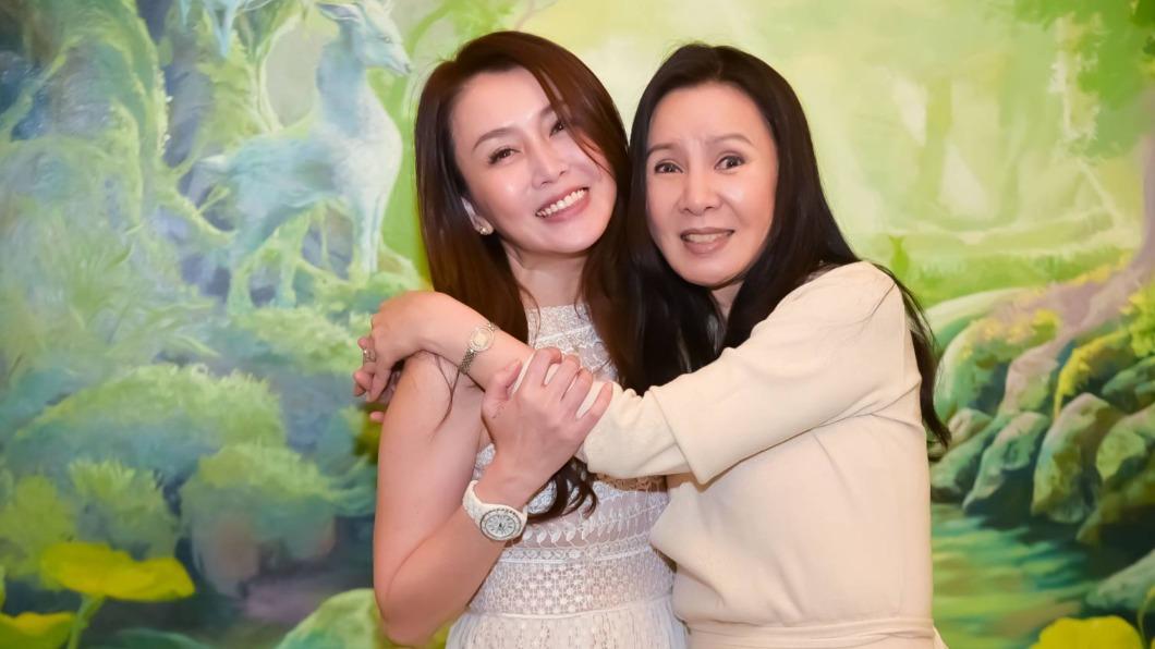 消失螢光幕4年!林美照為搶救失聲 無麻醉「超粗針管直戳聲帶」