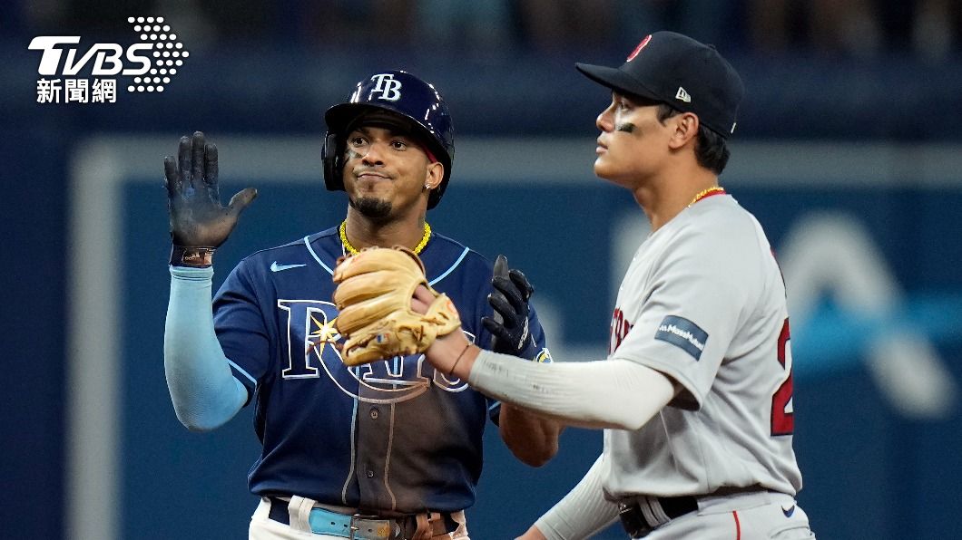 張育成連2戰先發 選到保送本季首度上壘