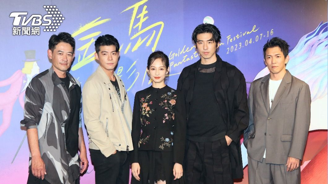 左起柯叔元、王柏傑、簡嫚書、傅孟柏、黃尚禾。(圖/張哲鳴攝)