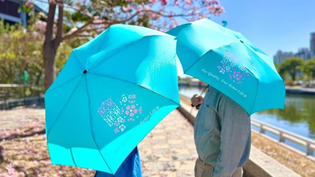 中鋼紀念品「傘Q」。(圖/中鋼提供)