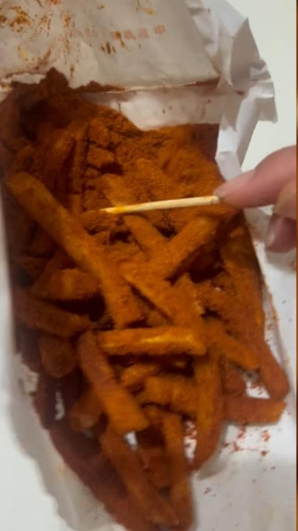 業者回應,男子在外送平台標記要很辣很辣。(圖/翻攝自竹北大小事)