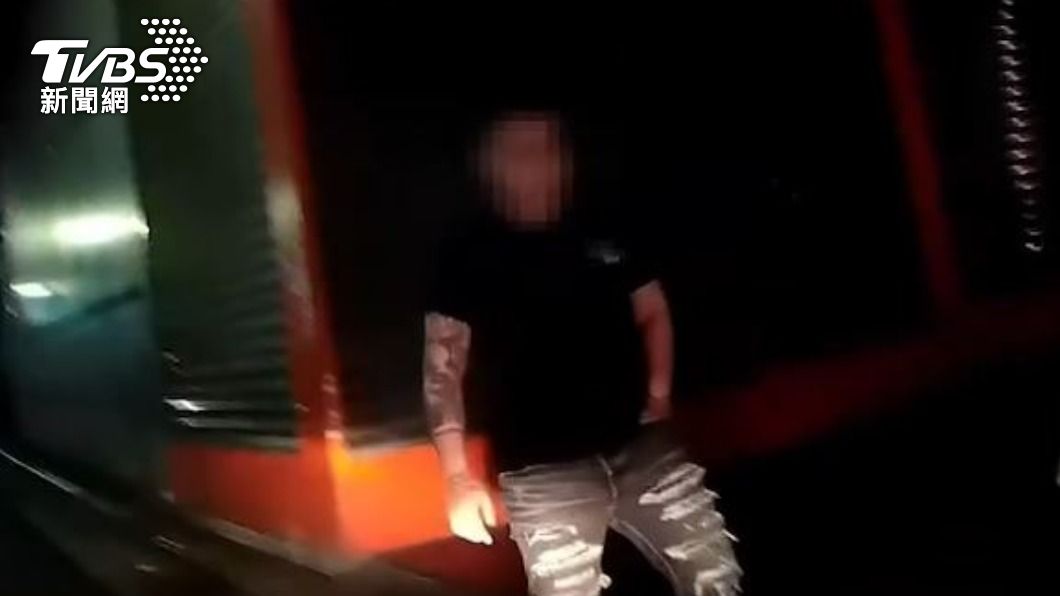 酒店外抽K菸還亂丟菸蒂 男嗆警「要驗來驗」下1秒陽了