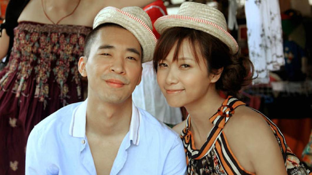 消失演藝圈14年！黃立行現身「同框女友」　甜蜜曝喜訊