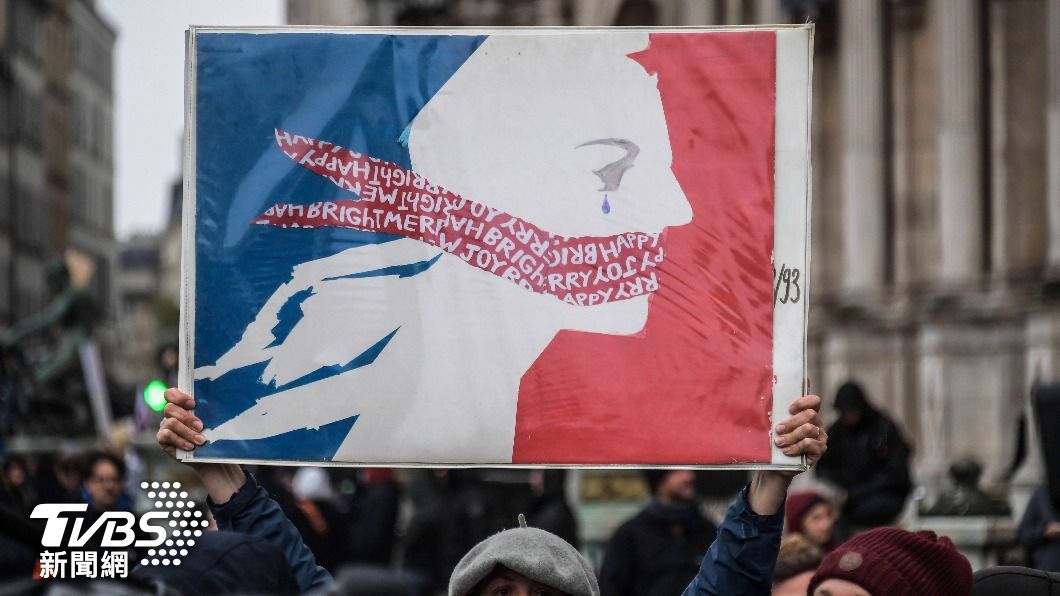 為了反對提高退休年齡,法國已經連續數周發生大規模抗爭。(圖/達志影像美聯社)