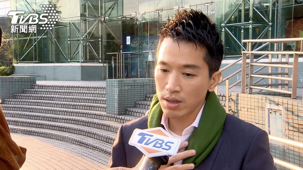 嘆王世堅攻擊套路重演 何志偉喊:我晚上想到心都痛