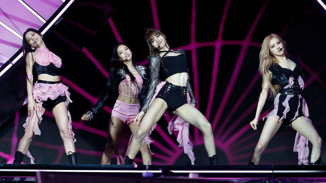 韓媒在月初就曾報導,BLACKPINK全員續約的機率很高。(圖/翻攝自@BLACKPINKGLOBAL Twitter)