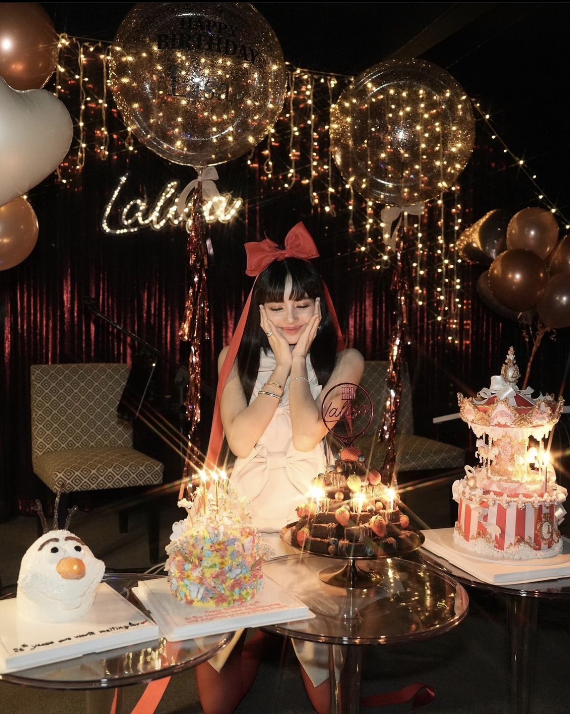 Lisa 4月剛過完26歲生日。（圖／翻攝自LisaIG）