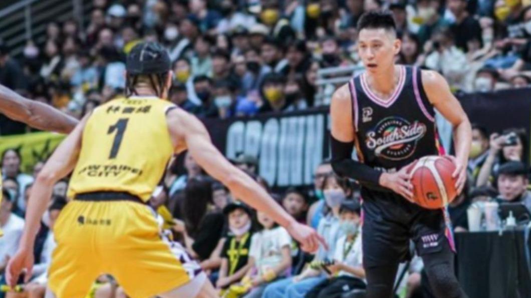 林家兄弟上演二度對決。(圖/翻攝自@kaohsiungsteelers IG)