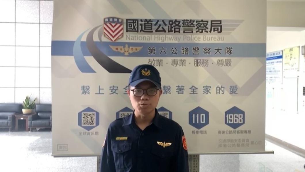 警方已聯絡報案人並追查機車騎士身分。(圖/警方提供)