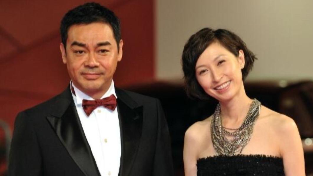 香港愛家愛妻好男人代表、影帝劉青雲就是水瓶座。(圖/翻攝自微博)