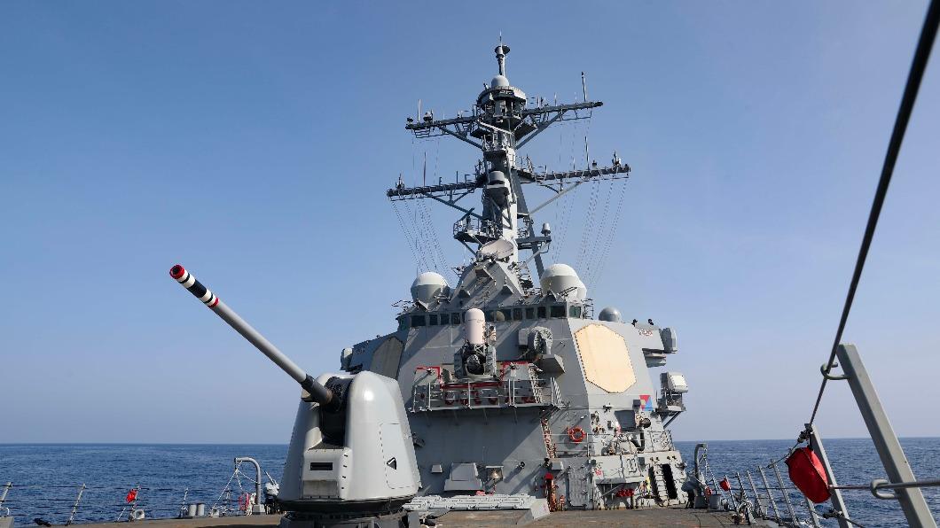 中共才結束軍演 美海軍曝美艦穿越台海照片:例行性通過