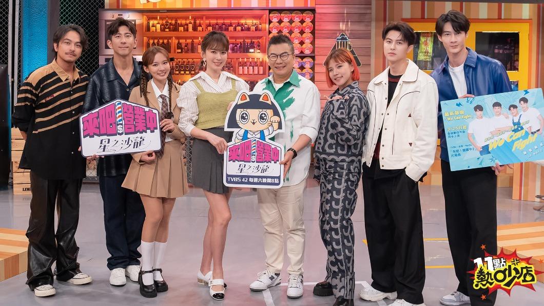 楊銘威藏羞羞片被抓包! 修杰楷火車上蹲廁所「門打開被看光」