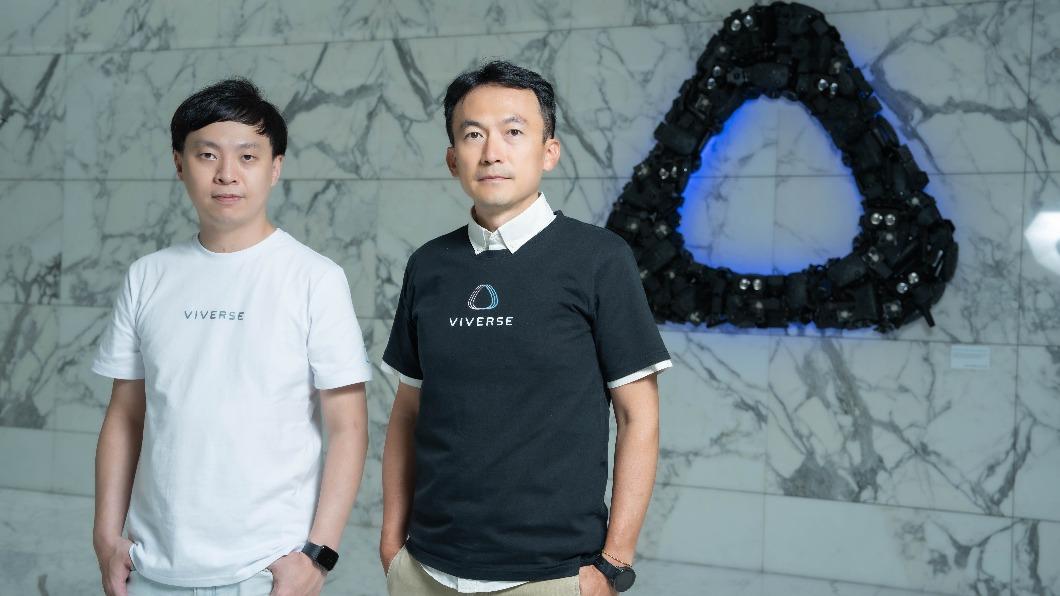 HTC VIVERSE業務發展經理張敦程(左)和HTC VIVERSE總經理林俊吳。(圖/TVBS)