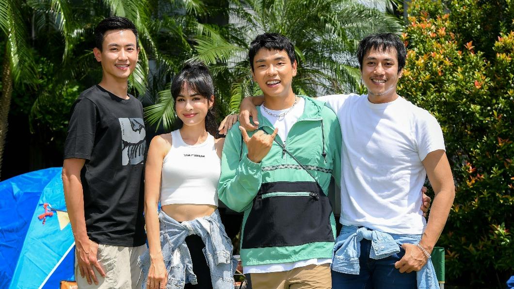 Max(左起)、雷艾美、八弟和莊凱勛出席記者會。(圖/三立提供)