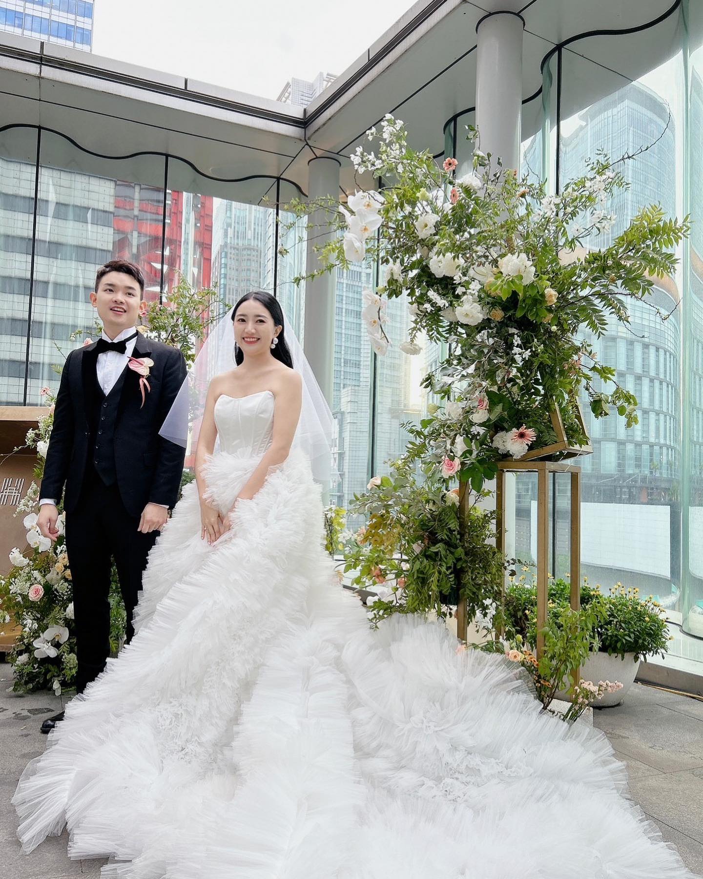 賀軍翔親妹妹結婚。(圖/翻攝賀軍翔臉書)