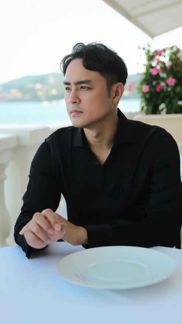 明道近期隻身在大陸打拚。(圖/翻攝自明道微博)