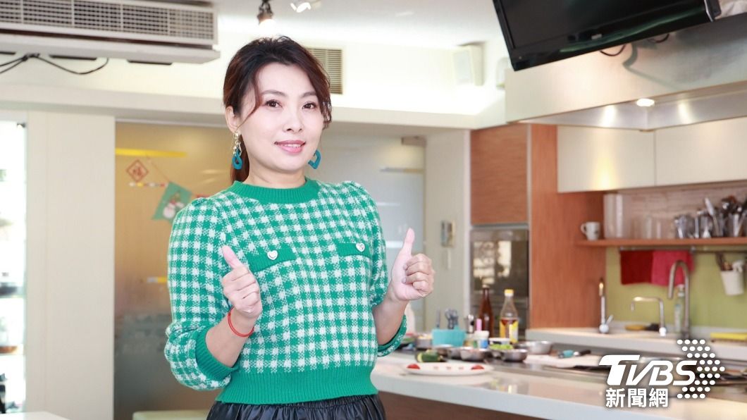 獨家／才收掉雞排店！「雞排女王」唐儷宣布好消息　竟靠兒子圓夢