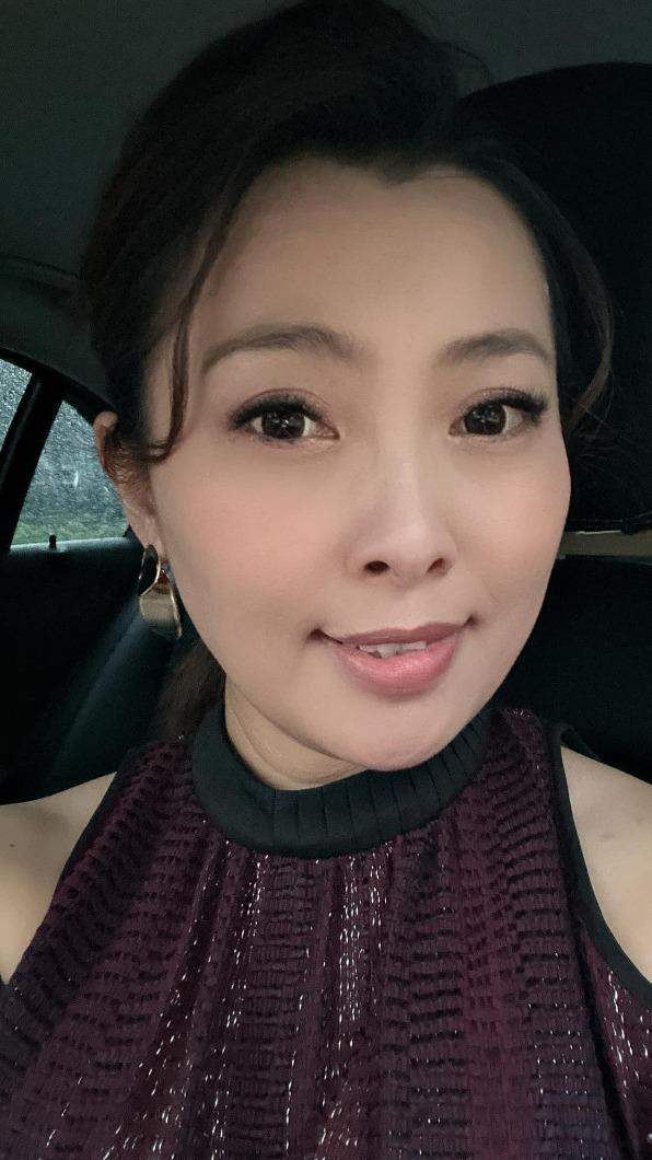 唐儷靠兒子把房子價錢談攏。(圖/翻攝自唐儷臉書)