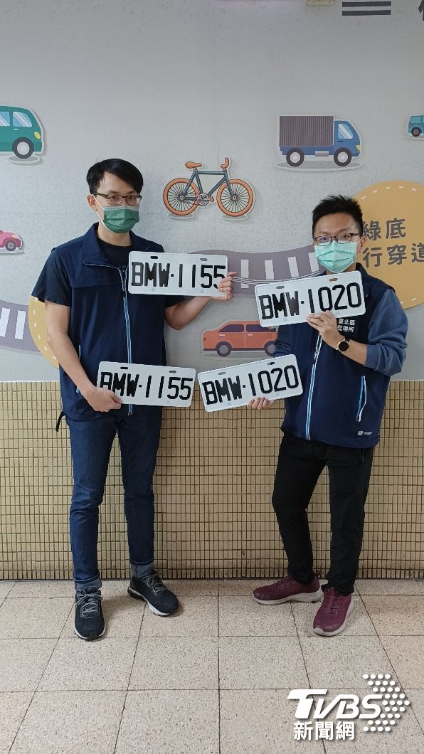 挑選車牌有些車主會競標選號;如果遇到字母排列特殊,也是車主競標的標的。圖/台北區監理所提供